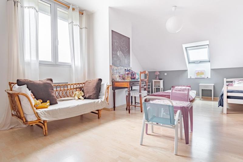 Maison - 190 m² - 8 pièces