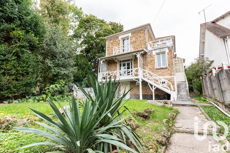 Maison - 95 m² - 5 pièces