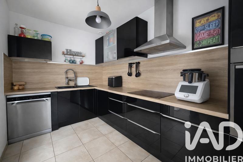 Maison - 77 m² - 4 pièces