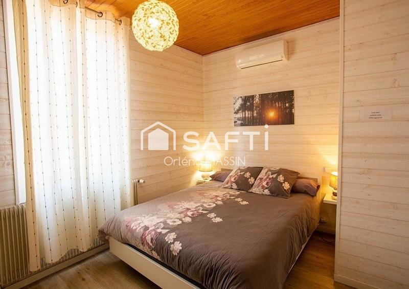 Maison - 420 m² - 10 pièces