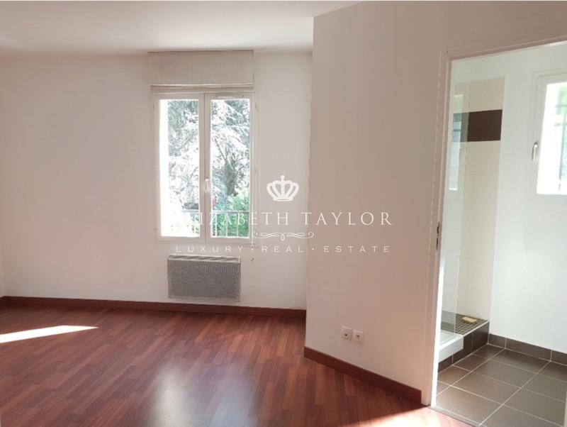 Maison - 166 m² - 7 pièces