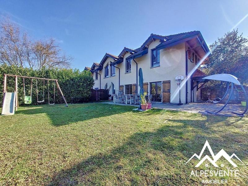 Maison - 101 m² - 4 pièces