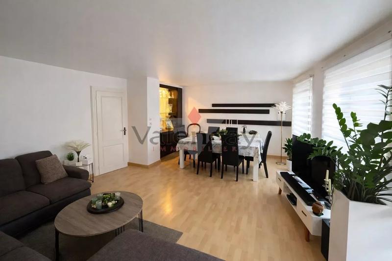 Immeuble - 289 m² - 10 pièces