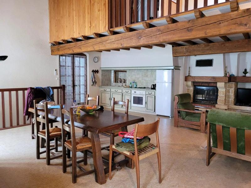 Maison - 181 m² - 4 pièces