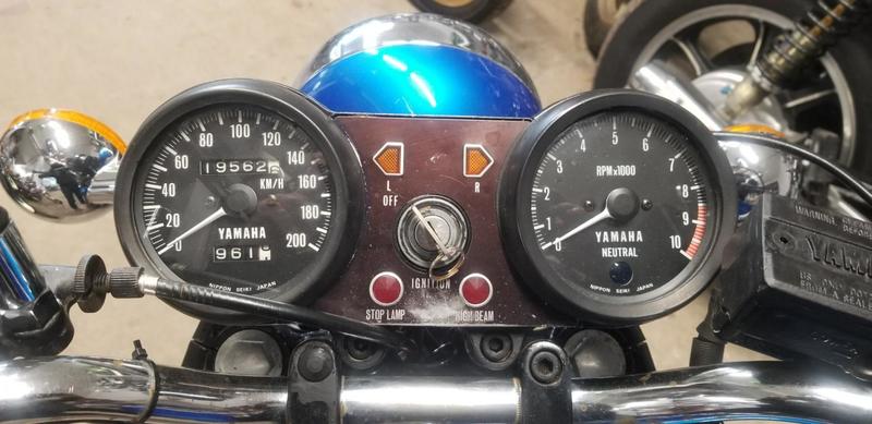 Yamaha Rd 250 yamaha bleu 0250 656