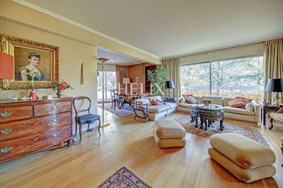 Appartement - 119 m² - 4 pièces