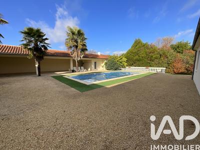 Maison - 145 m² - 5 pièces