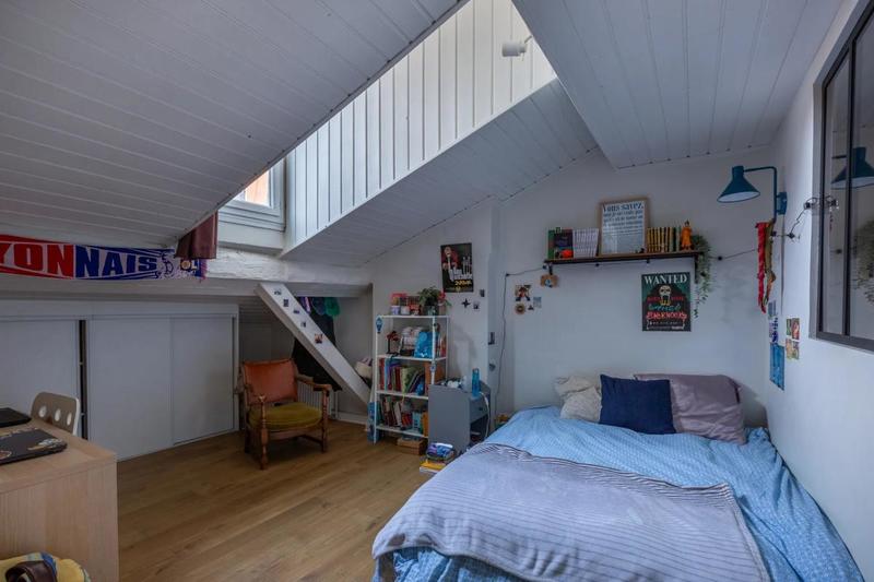 Duplex - 82 m² - 4 pièces