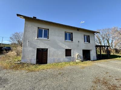 Maison - 180 m² - 4 pièces