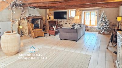 Maison - 278 m² - 4 pièces