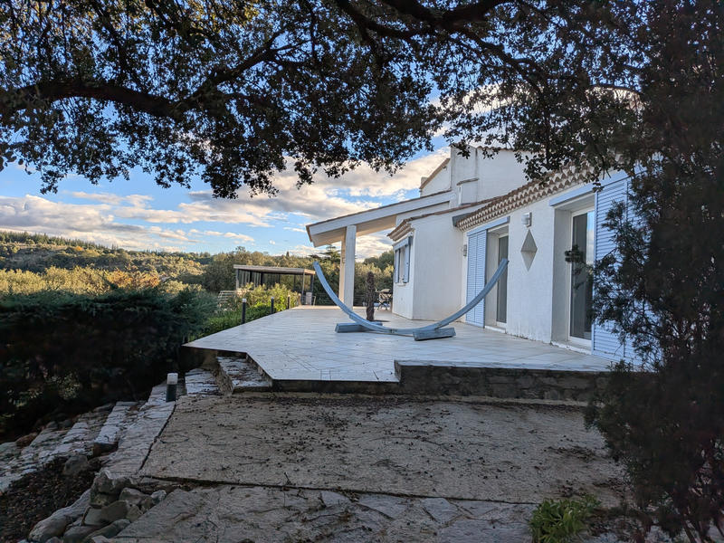 Maison - 210 m² - 8 pièces