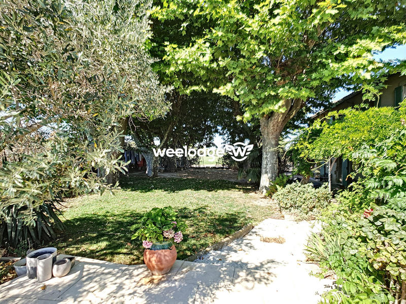 Bastide - 558 m² - 10 pièces