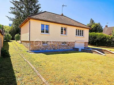 Maison traditionnelle - 80 m² - 4 pièces