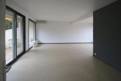 Villa - 197 m² - 6 pièces