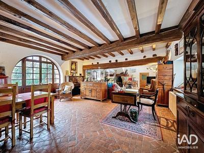 Maison - 200 m² - 6 pièces