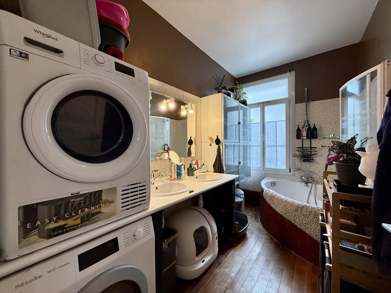 Appartement - 100 m² - 4 pièces