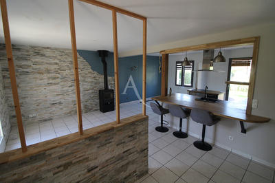 Maison - 98 m² - 5 pièces