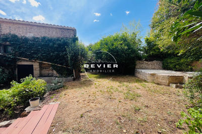 Maison - 196 m² - 8 pièces