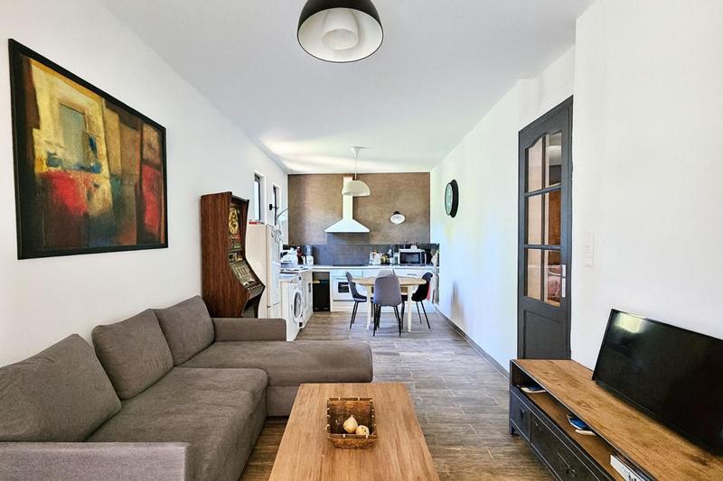 Maison - 183 m² - 6 pièces