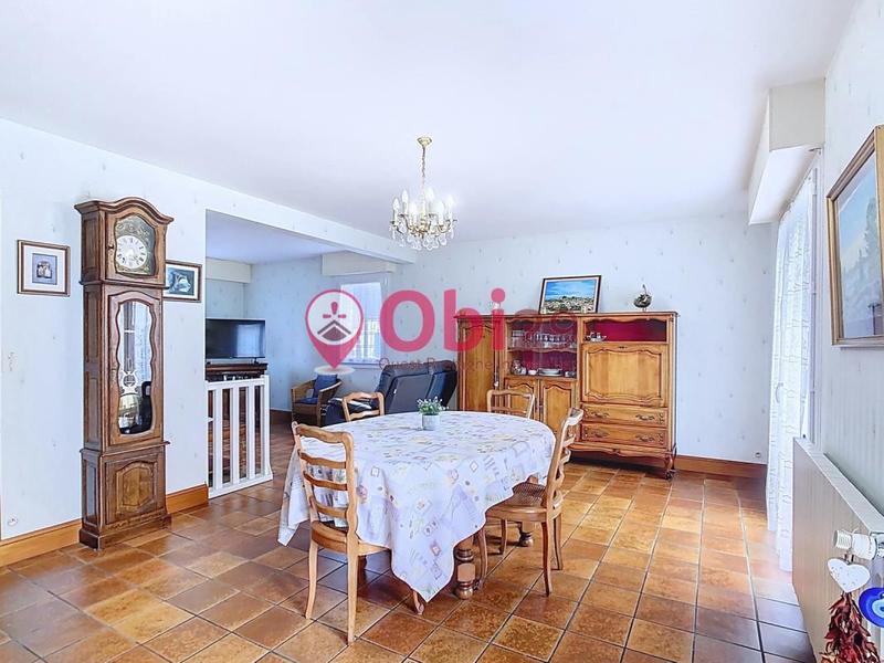 Maison - 114 m² - 7 pièces
