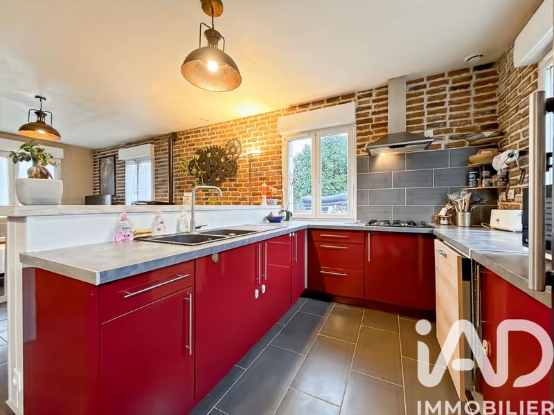 Maison - 87 m² - 5 pièces