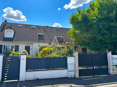 Maison - 150 m² - 7 pièces