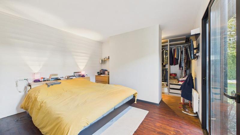 Maison - 168 m² - 7 pièces