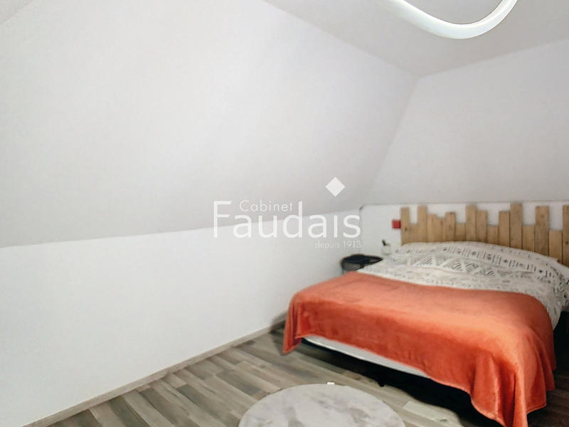 Maison - 107 m² - 6 pièces