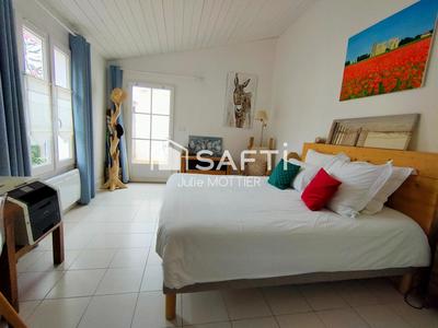 Villa - 206 m² - 8 pièces