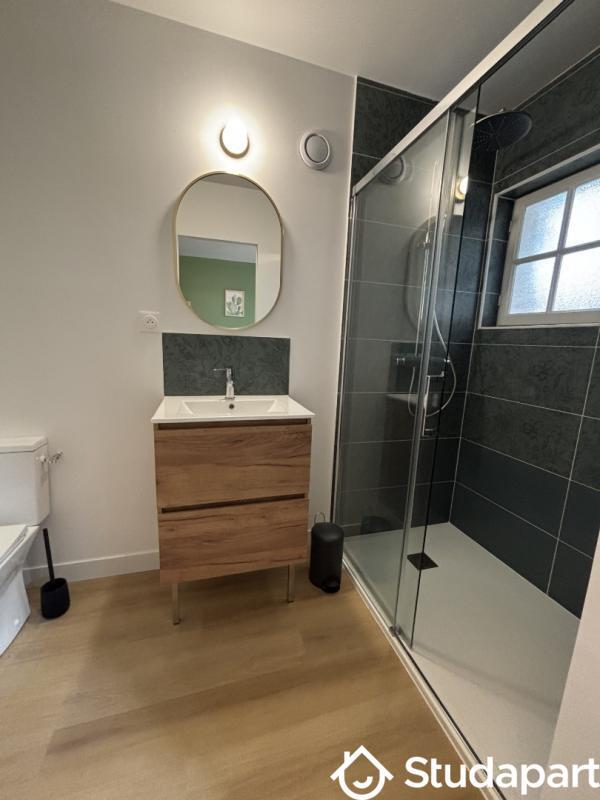 Chambre - 13 m² - 1 pièce