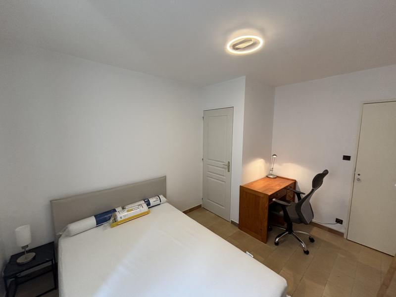 Appartement - 79 m² - 5 pièces