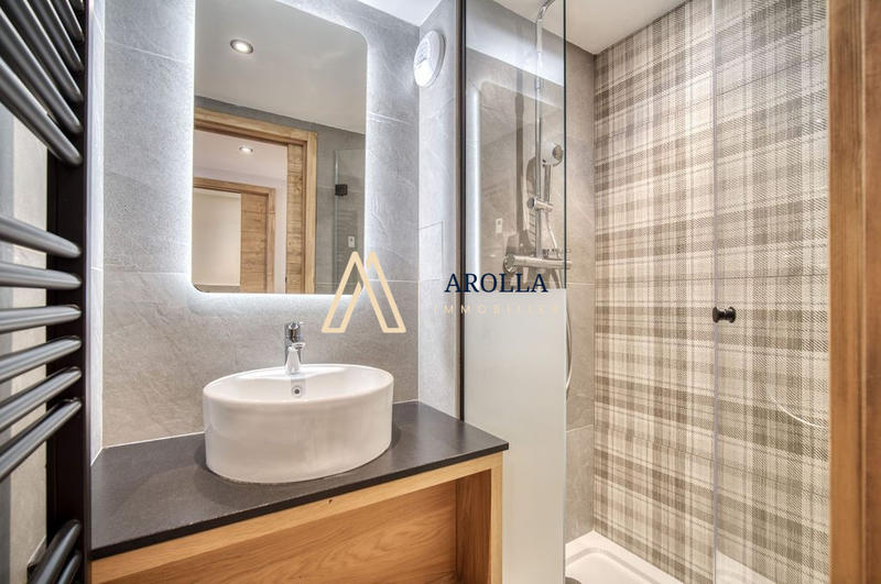 Duplex - 77 m² - 4 pièces