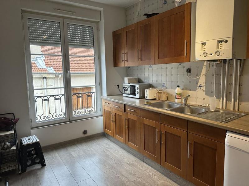 Appartement - 85 m² - 4 pièces