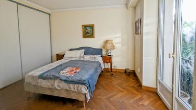 Appartement - 98 m² - 4 pièces