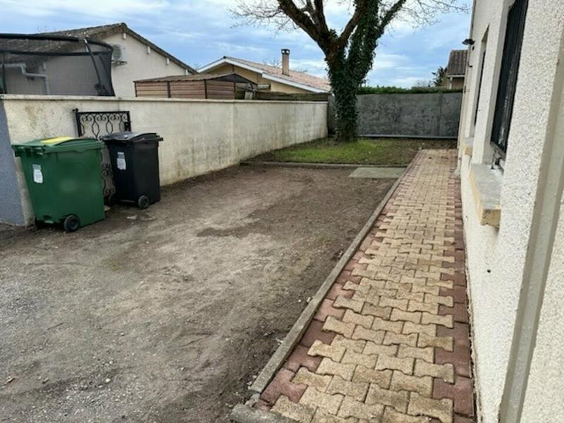 Local d'activité / Entrepôt - 200 m²