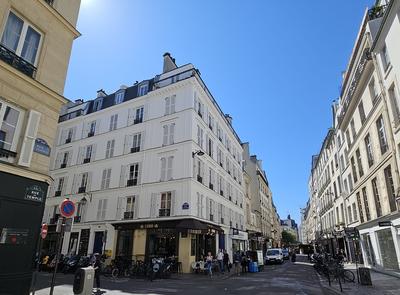 Fonds de commerce - Magasins - 144 m²