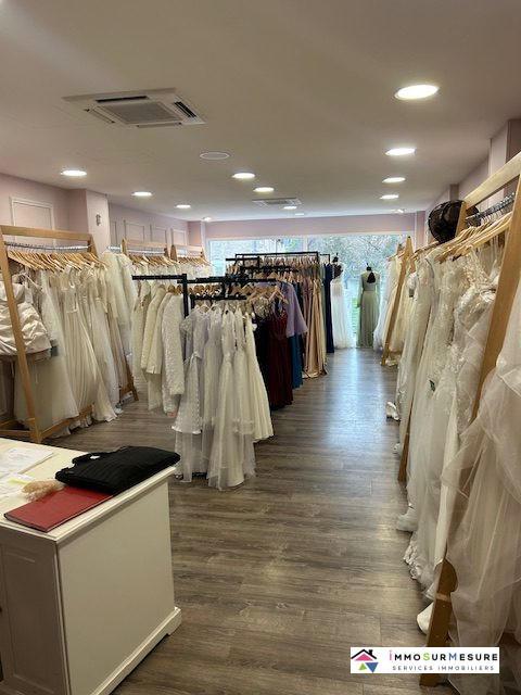 Immeuble - 312 m² - 7 pièces