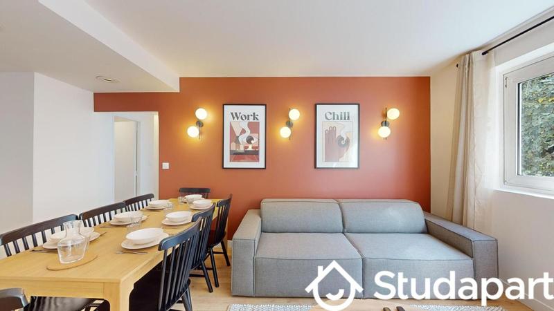 Chambre - 9 m² - 1 pièce