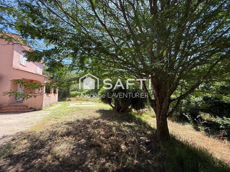 Maison - 165 m² - 5 pièces