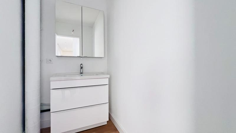 Appartement - 97 m² - 6 pièces