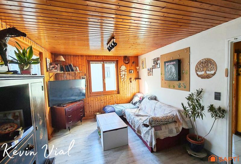 Maison - 199 m² - 8 pièces