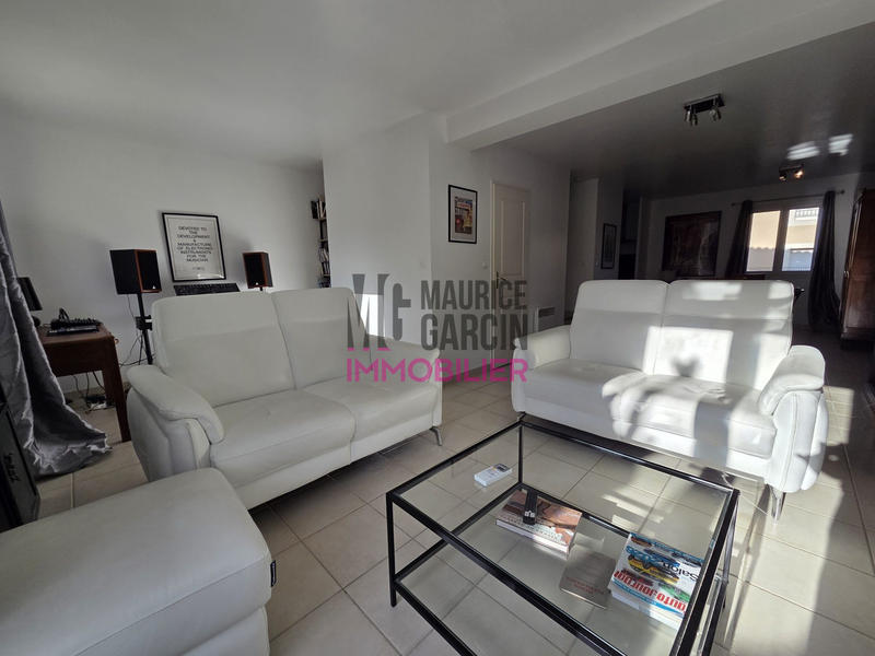 Maison - 99 m² - 4 pièces