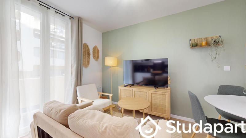 Chambre - 12 m² - 1 pièce