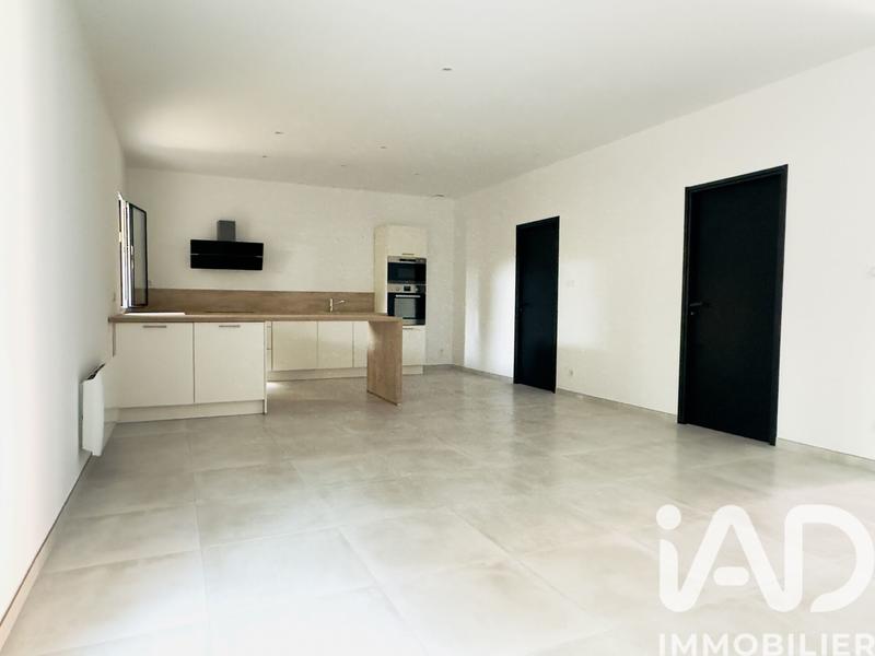 Maison - 98 m² - 5 pièces