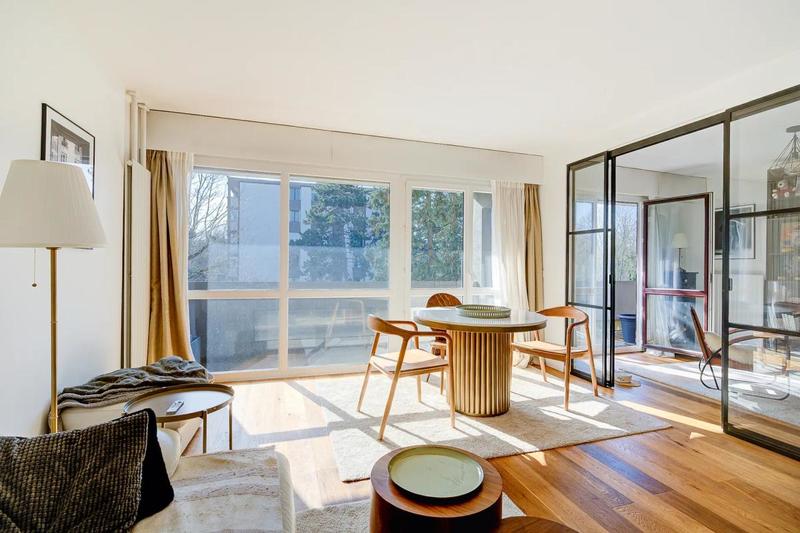 Appartement - 82 m² - 4 pièces