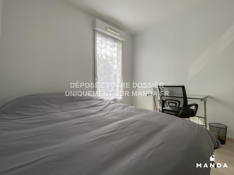 Chambre - 11 m² - 4 pièces