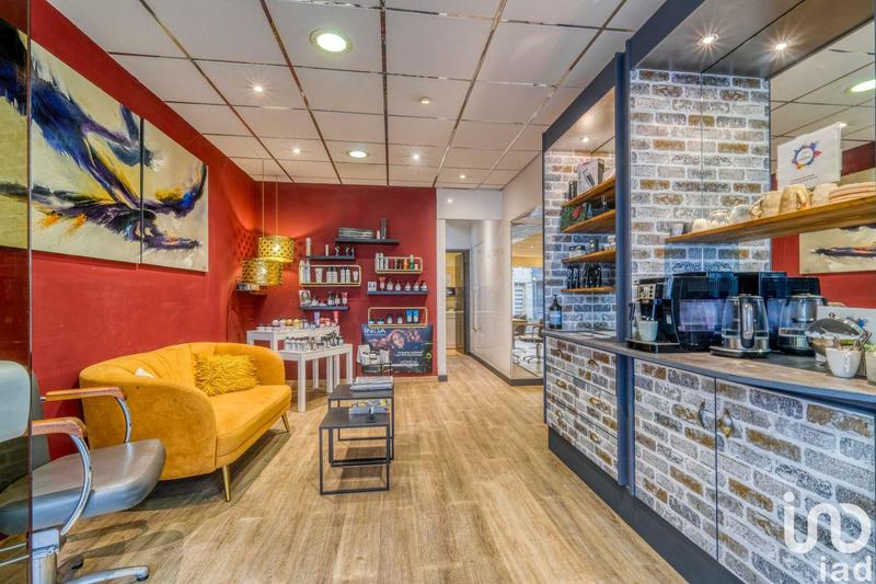 Local commercial - 107 m²