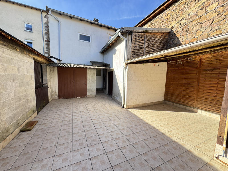 Immeuble - 220 m² - 10 pièces