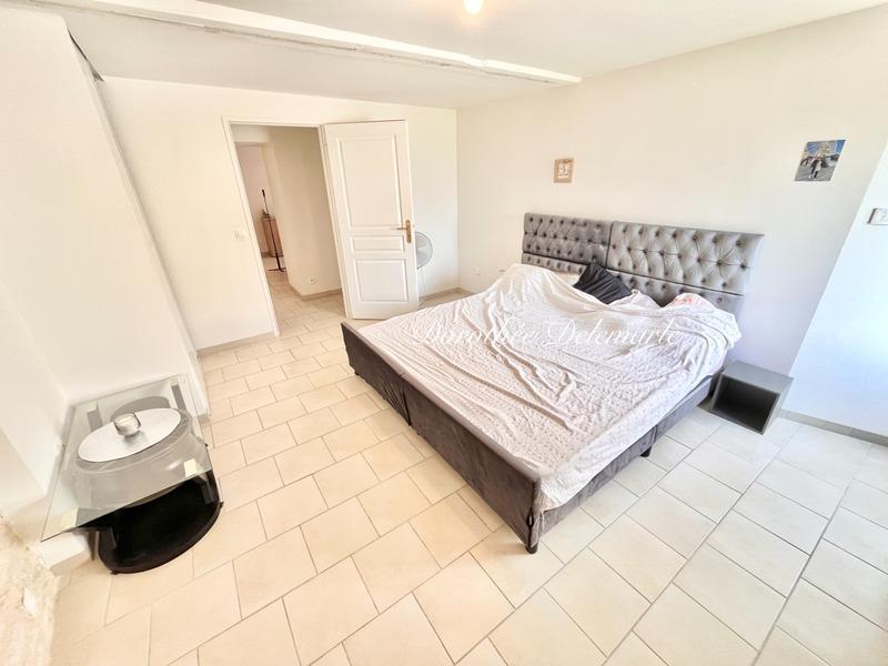 Maison en pierre - 220 m² - 7 pièces