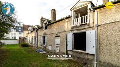 Maison - 500 m² - 18 pièces